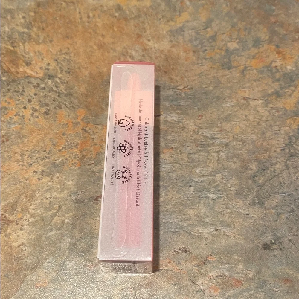 Creme Glossy 12 Hour Lip Stain - New Flam NWT